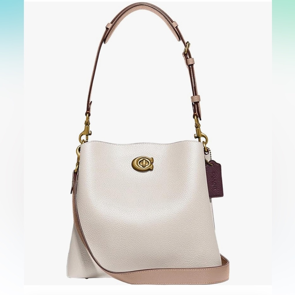 Coach Women's Cream Leather Shoulder Bag/bucket bag/crossbody